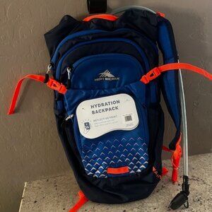 High Sierra Hydration Backpack ~NEW w/Tags ~ unisex